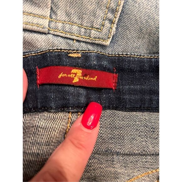 7 For All Mankind Denim Cut Off Jeans Frayed Hem Denim Skirt sz 26 EUC - Picture 3 of 4